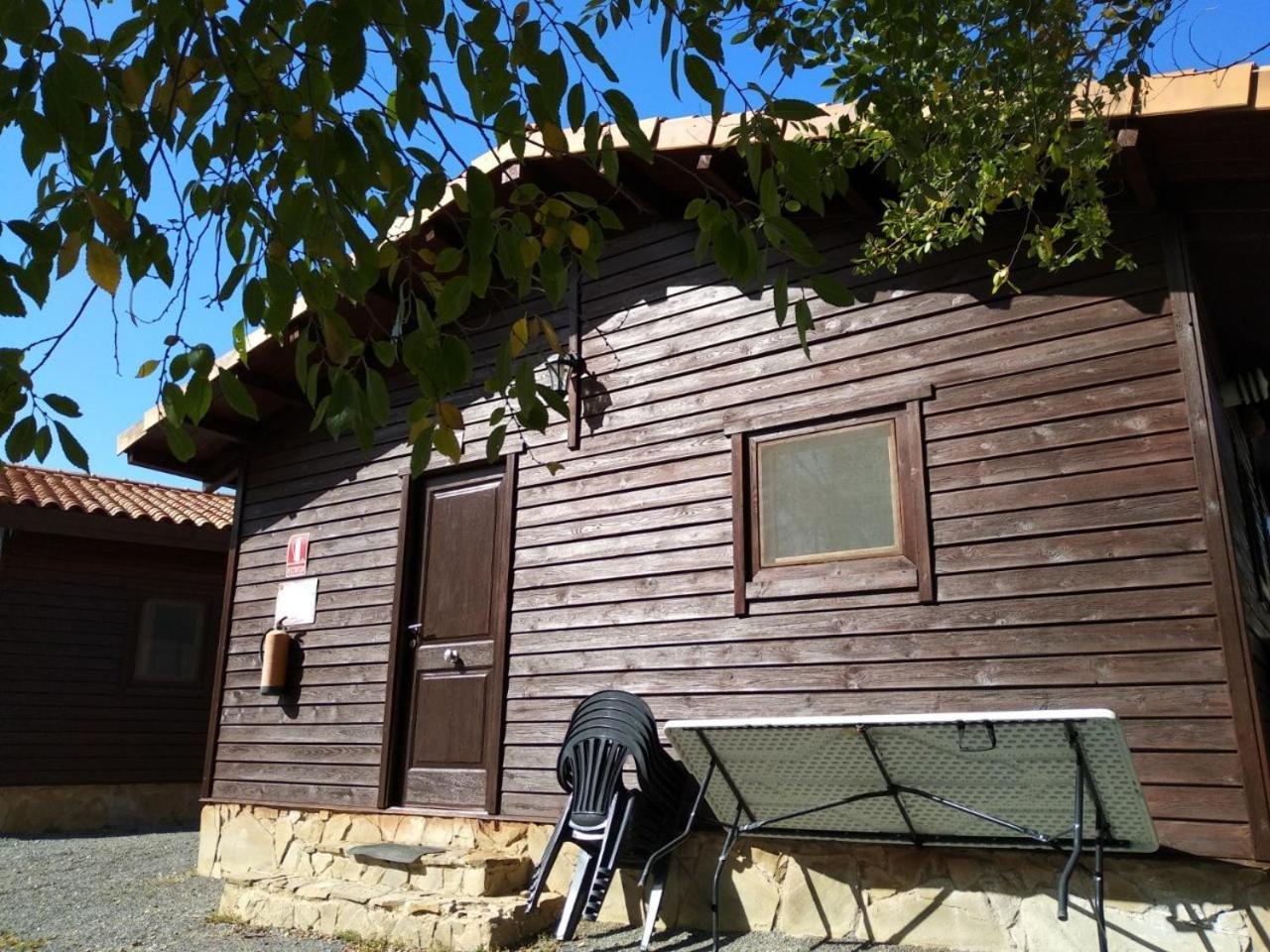 Camping Casa Fausto Cerca de Dinopolis Formiche Alto Esterno foto